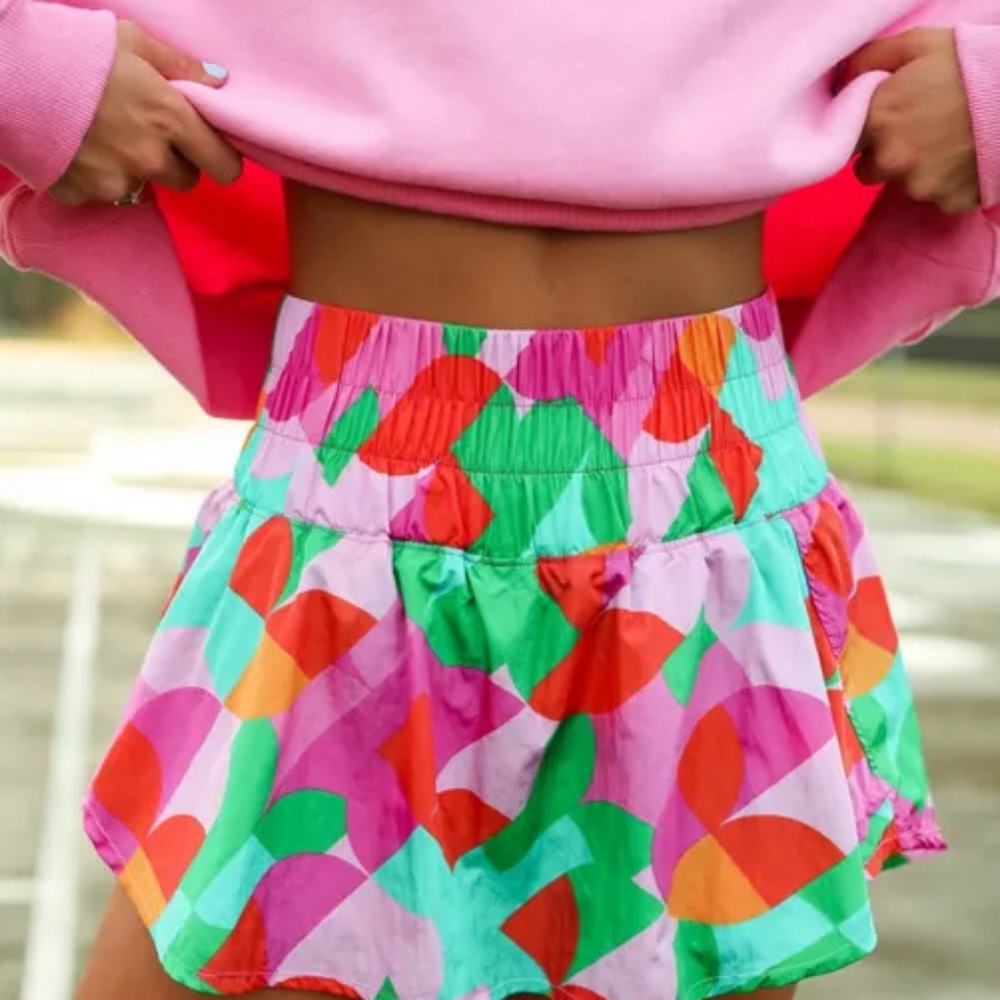 Green abstract print shorts